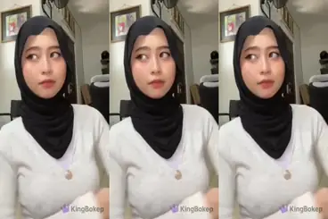 Dokumentasi Gadis Gresik Cantik Part 2 Live Kasur poster